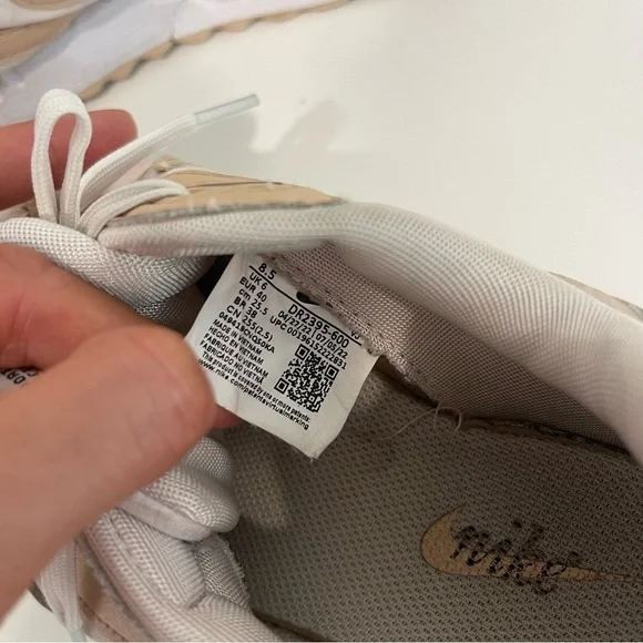 NIKE Air Max Dawn Light Soft Pink White Women's Shoes Sneaker Size 8.5 - Picture 10 of 10